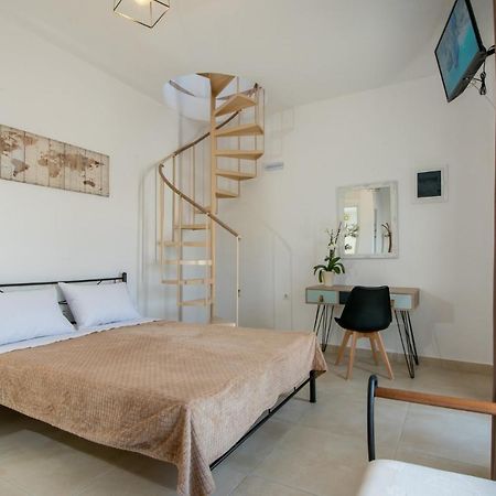 Elounda Square Home Екстер'єр фото