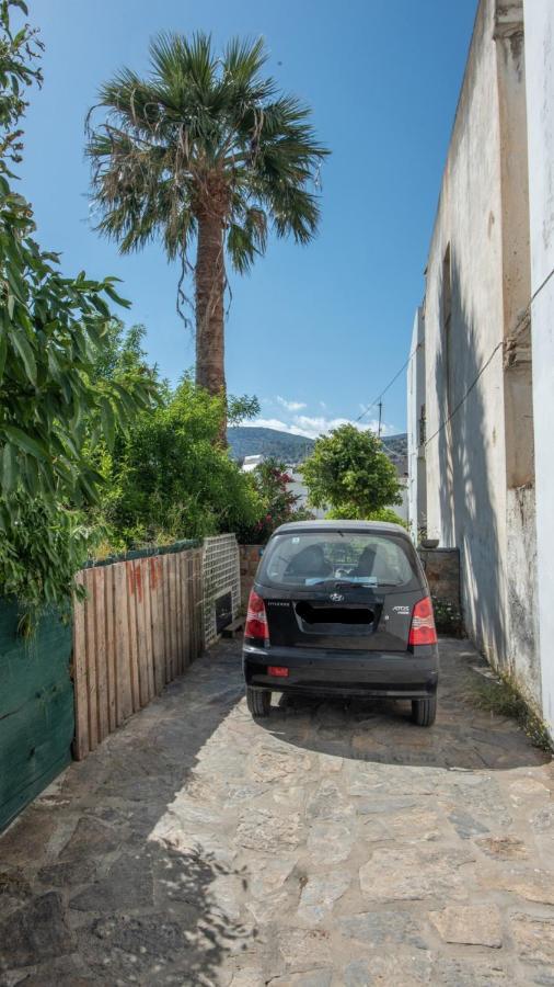 Elounda Square Home Екстер'єр фото